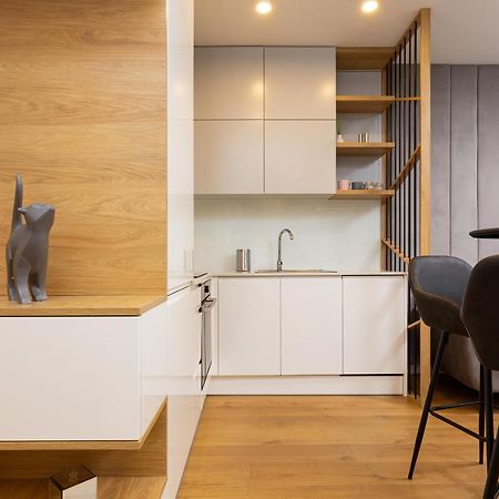 Apartment City Center Grzybowska By Renters Prestige Varsovia Exterior foto